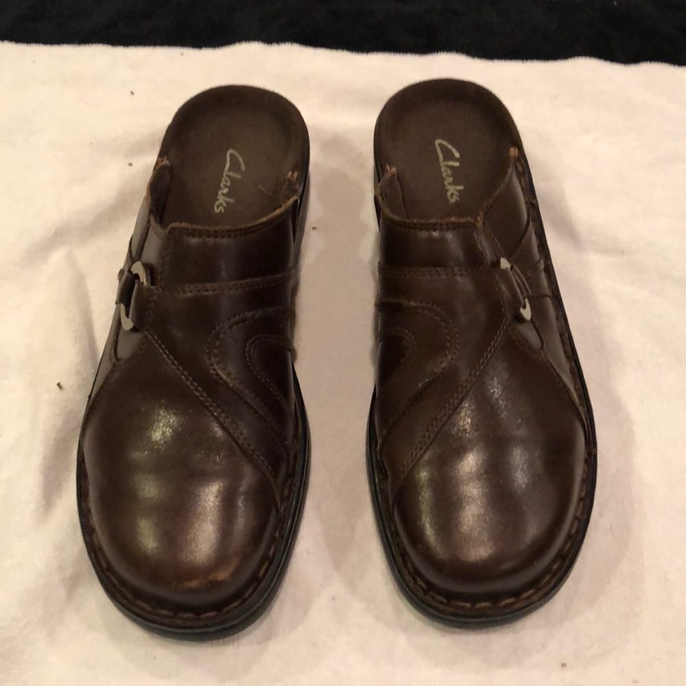 Clarks slip on shoes